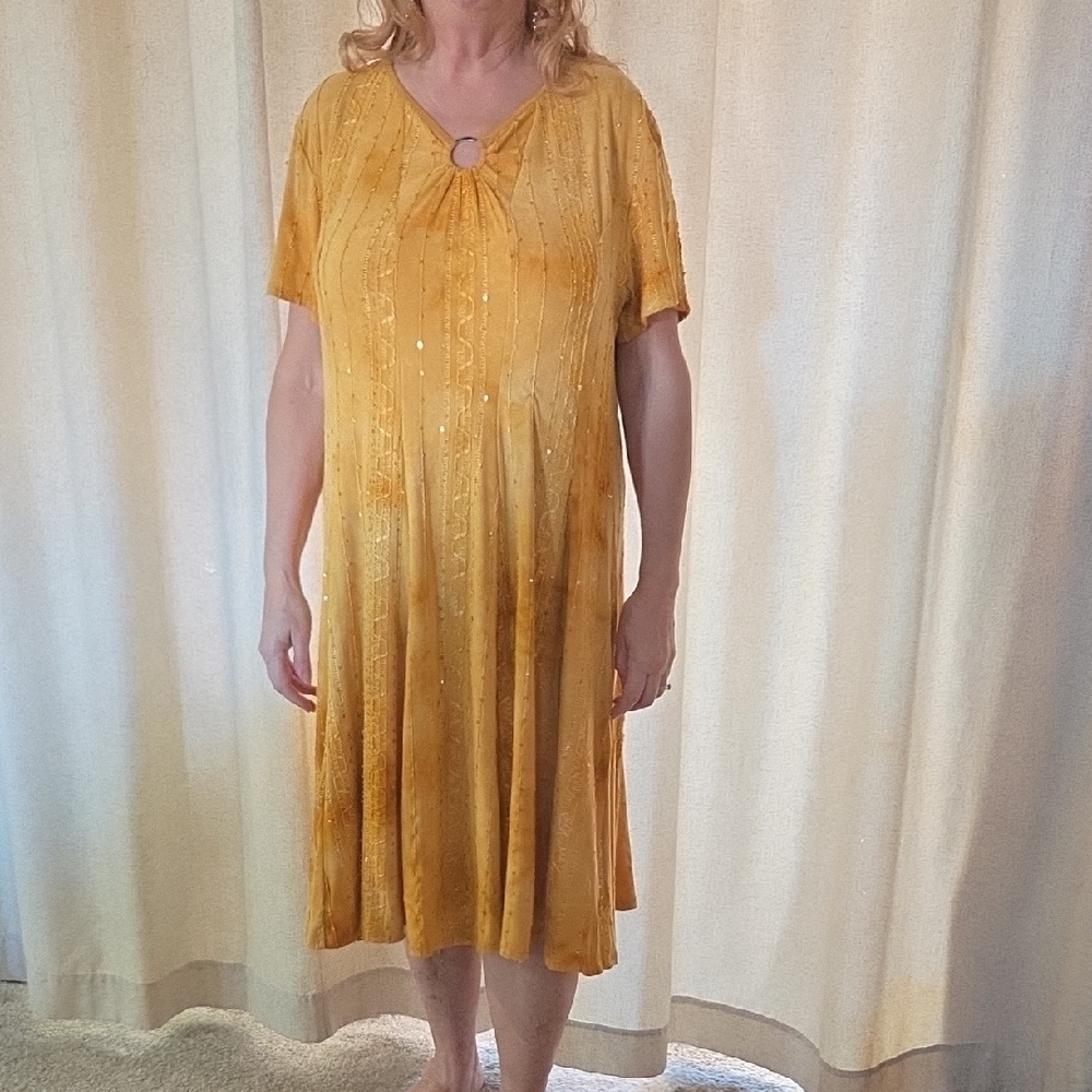Sami & Jo Golden Midi Dress